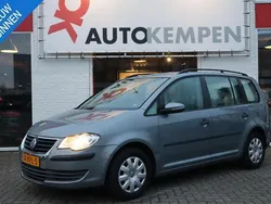 Grijs, metallic lak Gebruikt 2010 VW Touran Trendline MPV | € 2.250 (Duur)