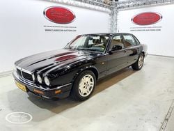 Zwart Gebruikt 1996 Jaguar XJ Sedan | € 8.500