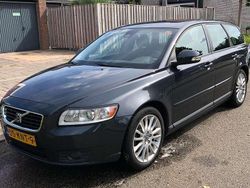 Grijs Gebruikt 2010 Volvo V50 Stationwagen | € 4.500 (Iets duurder)