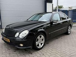 Zwart Gebruikt 2005 Mercedes E350 Avantgarde Sedan | € 4.700 (Super prijs)