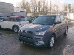 Grijs Gebruikt 2017 Ssangyong (KGM) Tivoli SUV | € 9.000