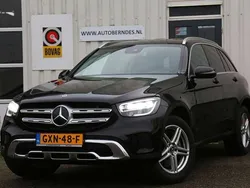 Zwart, metallic lak Gebruikt 2020 Mercedes GLC300 SUV | € 39.900 (Eerlijke prijs)