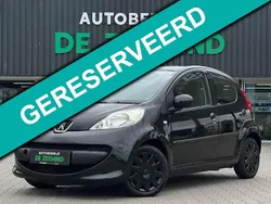 Zwart Gebruikt 2008 Peugeot 107 S Hatchback | € 2.499 (Eerlijke prijs)