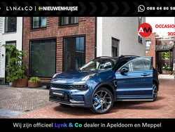 Blauw, metallic lak Gebruikt 2023 Lynk & Co 01 SUV | € 26.694 (Eerlijke prijs)