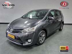 Grijs Gebruikt 2013 Toyota Verso Business Edition MPV | € 12.990 (Eerlijke prijs)