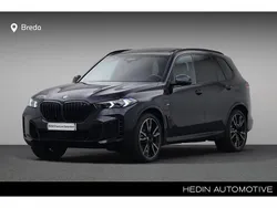 M carbonschwarz metallic (zwart metallic) Gebruikt 2024 BMW X5 Comfort Edition SUV | € 99.880 (Eerlijke prijs)