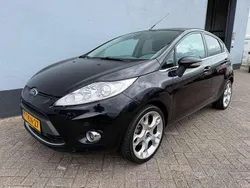Zwart, metallic lak Gebruikt 2009 Ford Fiesta Ghia Hatchback | € 4.750 (Eerlijke prijs)