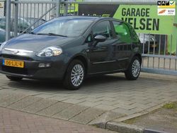 Grijs Gebruikt 2010 Fiat Punto Evo Dynamic Hatchback | € 2.999 (Eerlijke prijs)