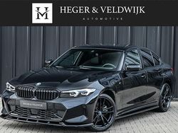Zwart Gebruikt 2024 BMW 330 Shadowline Sedan | € 46.900 (Eerlijke prijs)