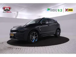 Zwart Gebruikt 2022 Lynk & Co 01 SUV | € 26.995 (Duur)