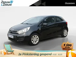 Zwart Gebruikt 2013 Kia Rio Comfort Hatchback | € 7.250 (Eerlijke prijs)