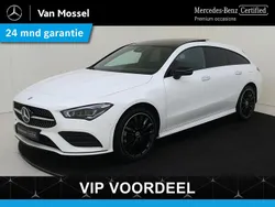 Wit Gebruikt 2022 Mercedes CLA250e Shooting Brake AMG line Stationwagen | € 35.945 (Eerlijke prijs)