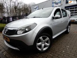 Grijs Gebruikt 2010 Dacia Sandero Stepway Hatchback | € 4.750 (Duur)