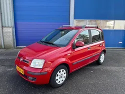Rood Gebruikt 2010 Fiat Panda Emotion Hatchback | € 3.950 (Eerlijke prijs)