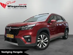 Rood Gebruikt 2023 Suzuki SX4 S-Cross Style SUV | € 27.444 (Eerlijke prijs)