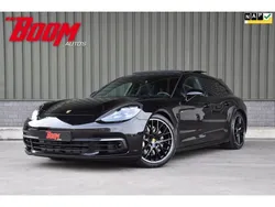 Zwart Gebruikt 2018 Porsche Panamera Sedan | € 63.945 (Super prijs)