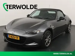 Grijs Gebruikt 2023 Mazda MX5 Luxury Cabriolet | € 32.795 (Eerlijke prijs)