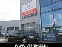 Zwart Gebruikt 2017 Audi A4 Sedan | € 17.950 (Eerlijke prijs)