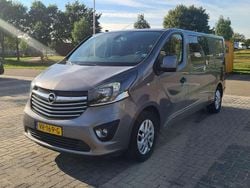 Grijs Gebruikt 2015 Opel Vivaro Van | € 9.300 (Iets duurder)