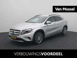 Grijs, metallic lak Gebruikt 2016 Mercedes GLA250 Ambition SUV | € 20.935 (Super prijs)