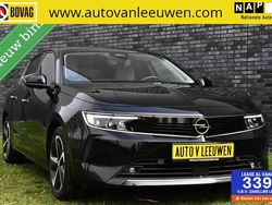 Zwart Gebruikt 2023 Opel Astra Hatchback | € 21.920 (Eerlijke prijs)