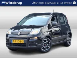 Zwart Gebruikt 2022 Fiat Panda City Life Hatchback | € 13.425 (Iets duurder)