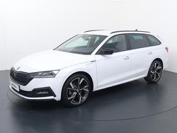 Wit Gebruikt 2022 Skoda Octavia Business Line Stationwagen | € 30.840 (Duur)