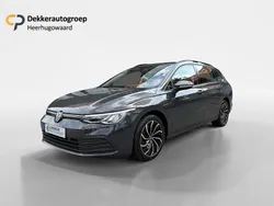 Grijs Gebruikt 2021 VW Golf VIII Life Stationwagen | € 17.445 (Eerlijke prijs)
