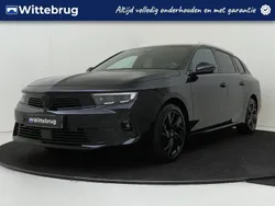 Zwart Gebruikt 2024 Opel Astra Stationwagen | € 28.625 (Eerlijke prijs)