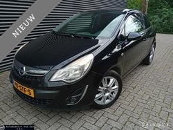 Zwart Gebruikt 2011 Opel Corsa Business Edition Hatchback | € 1.998 (Goede deal)