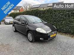 Zwart Gebruikt 2009 Fiat Grande Punto Lusso Hatchback | € 2.745 (Iets duurder)
