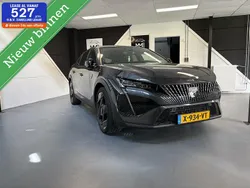 Grijs, metallic lak Gebruikt 2023 Peugeot 408 GTi Sedan | € 32.450 (Eerlijke prijs)