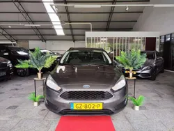 Grijs Gebruikt 2015 Ford Focus Stationwagen | € 3.999 (Iets duurder)