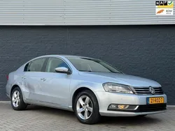 Grijs Gebruikt 2011 VW Passat Comfortline Sedan | € 4.950 (Goede deal)