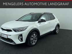 Wit Gebruikt 2022 Kia Stonic SUV | € 19.430 (Eerlijke prijs)