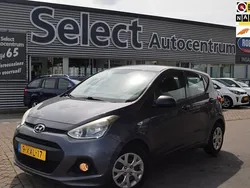 Grijs Gebruikt 2014 Hyundai i10 Hatchback | € 5.950 (Eerlijke prijs)