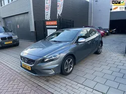 Grijs Gebruikt 2014 Volvo V40 Business Edition Stationwagen | € 8.999 (Eerlijke prijs)