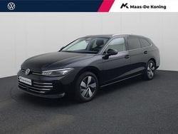 Zwart Gebruikt 2025 VW Passat Business Stationwagen | € 41.940 (Duur)