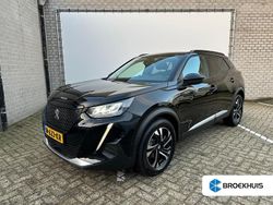 Zwart Gebruikt 2021 Peugeot 2008 Allure SUV | € 17.400 (Eerlijke prijs)