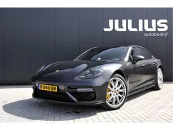Grijs, metallic lak Gebruikt 2017 Porsche Panamera Turbo S Sedan | € 83.500 (Duur)