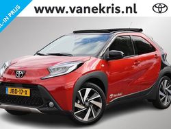 Rood Nieuw 2025 Toyota Aygo Envy Hatchback | € 25.985