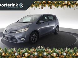 Blauw Gebruikt 2013 Toyota Verso Business Edition MPV | € 15.950 (Iets duurder)
