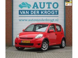 Rood Gebruikt 2009 Daihatsu Sirion Hatchback | € 3.795 (Eerlijke prijs)