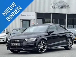 Zwart Gebruikt 2015 Audi A3 Ambiente Sedan | € 18.950 (Duur)