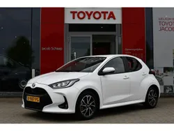 Wit Gebruikt 2024 Toyota Yaris Hatchback | € 24.799 (Goede deal)