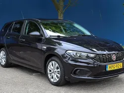 Zwart Gebruikt 2019 Fiat Tipo Street Stationwagen | € 11.950 (Eerlijke prijs)