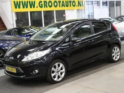 Zwart Gebruikt 2009 Ford Fiesta Ghia Hatchback | € 2.444 (Goede deal)