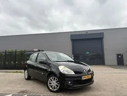 Zwart Gebruikt 2009 Renault Clio II Collection Hatchback | € 1.899 (Goede deal)