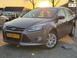 Bruin Gebruikt 2013 Ford Focus Titanium Stationwagen | € 4.999 (Eerlijke prijs)
