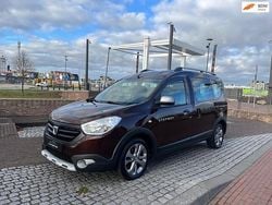 Bruin Gebruikt 2016 Dacia Dokker Stepway MPV | € 10.750 (Duur)